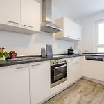 Moeblierte Penthaus Wohnung